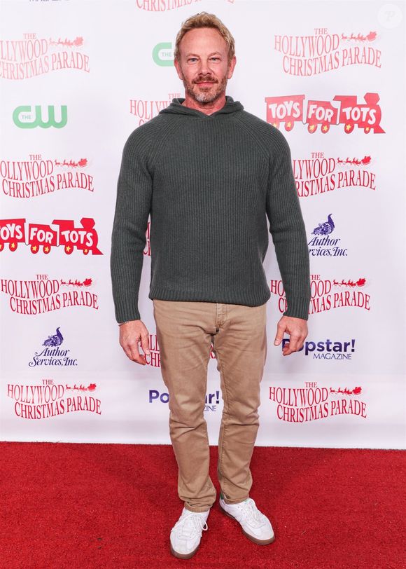 Hollywood, CA 93e Parade annuelle de Noël d'Hollywood avec le grand maréchal Luke Wilson pour soutenir les jouets des Marines pour les Tots, qui s'est tenue sur Hollywood Boulevard.



Sur la photo : Ian Ziering