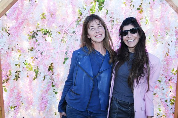 Exclusif - Narjiss Slaoui-Falcoz, Reem Kherici - Le rooftop du Kimpton St Honoré Paris accueille tous les dimanches "Fifi & Charles" (les chefs Philippine Jaillet et Charles Neyers). Le 9 avril 2025. © Rachid Bellak / Bestimage