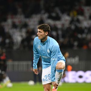 Football - Ligue 1 McDonald's - Match entre Nice et Marseille (1-5) à l'Allianz Arena de Nice - Benjamin Pavard (OM) - Ligue 1 McDonald’s match between OGC Nice and Olympique de Marseille on November 21, 2025 at the Allianz Riviera Stadium in Nice. © William Cannerella / PsnewZ / Bestimage