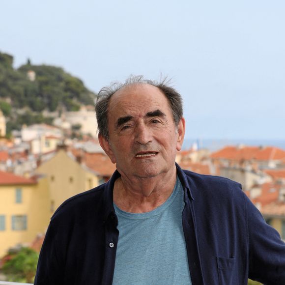 Après y avoir tourné le film "Les Caprices d'un fleuve"

Exclusif - Rendez-vous avec Richard Bohringer à Nice. Le 22 juillet 2020 © Eric Ottino / Nice Matin / Bestimage