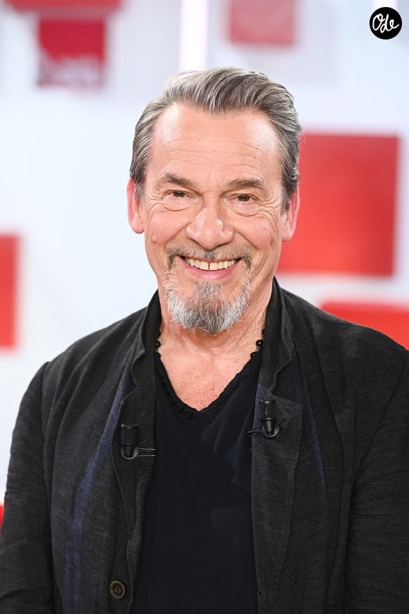 Florent Pagny et Nicolas Canteloup feront partie des invités de cette première séquence.

Florent Pagny lors de l'enregistrement de l'émission « Vivement dimanche » au studio Rive Gauche, présentée par Michel Drucker, diffusée sur France 3 le 21 juin 2026, à Paris, France, le 20 mai 2026. © Guillaume Gaffiot/Bestimage