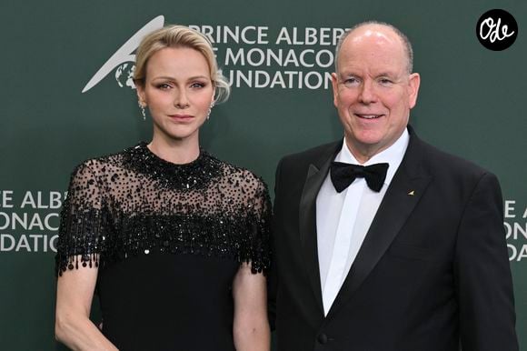 Le prince Albert II de Monaco et la princesse Charlène de Monaco célèbrent le 20ème anniversaire de la fondation Prince Albert II de Monaco à la salle Garnier de l’Opéra de Monte-Carlo, le 18 septembre 2026. Cet évènement exceptionnel mobilise de nombreux artistes et philanthropes autour du couple princier. © Bruno Bebert / Bestimage