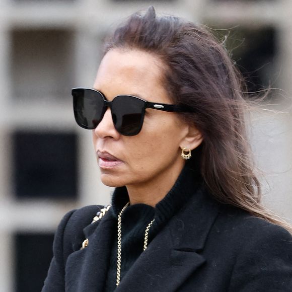 Karine Le Marchand - Obsèques d'Isabelle Mergault à la Coupole du Père-Lachaise à Paris le 30 mars 2026. © Cyril Moreau - Dominique Jacovides / Bestimage