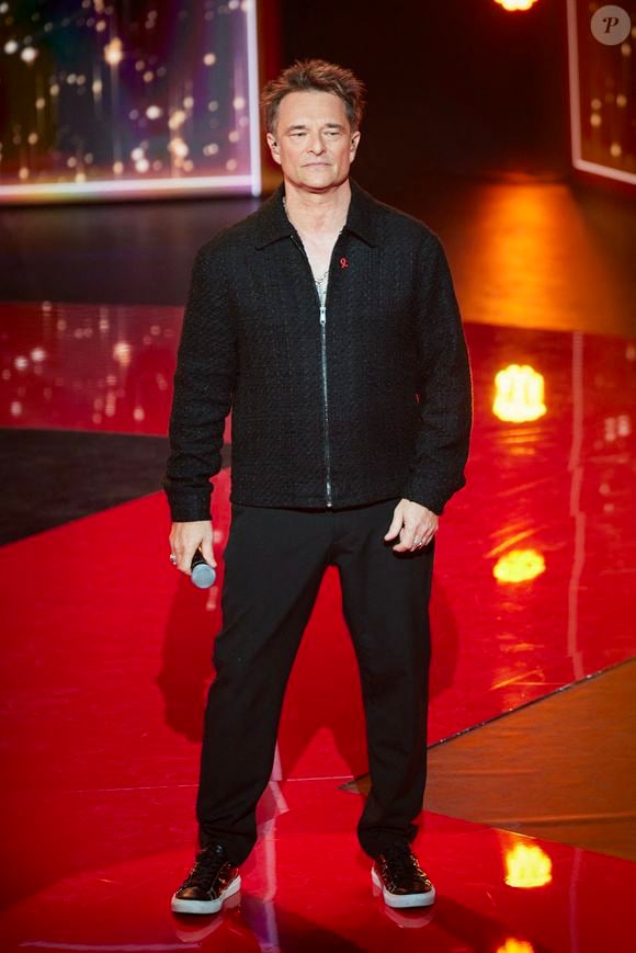 Exclusif - David Hallyday lors de l'enregistrement de l'émission "Les stars s'unissent pour le Sidaction" au théâtre Marigny à Paris, France, le 11 mars 2025. L'émission sera diffusée en prime le 22 mars sur France 2. © Guirec-Moreau/ Bestimage
