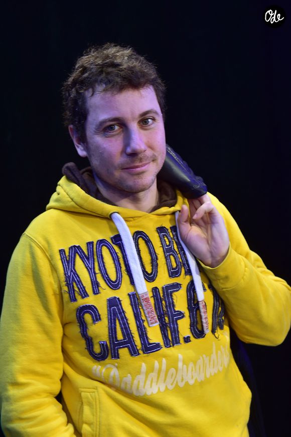 "Mon frère Romain est plus dans l’ombre et je suis davantage dans la lumière", a-t-il ainsi souligné

Exclusif - Romain Colucci - Journée spéciale du 60ème anniversaire de la radio Europe 1 à Paris le 4 février 2015. 
Crédit : Gorassini / Veeren / Bestimage