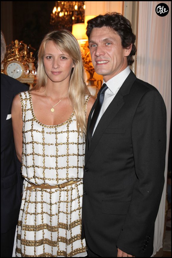 1er octobre 2007 - Paris, France - Archives - Marc Lavoine et son épouse Sarah lors de la remise des prix "Les 3 Coups de l’Angélus 2007", organisée à l’hôtel de Crillon par Château Angélus, premier grand cru classé de Saint-Émilion. Photo : Olivier Borde / Bestimage