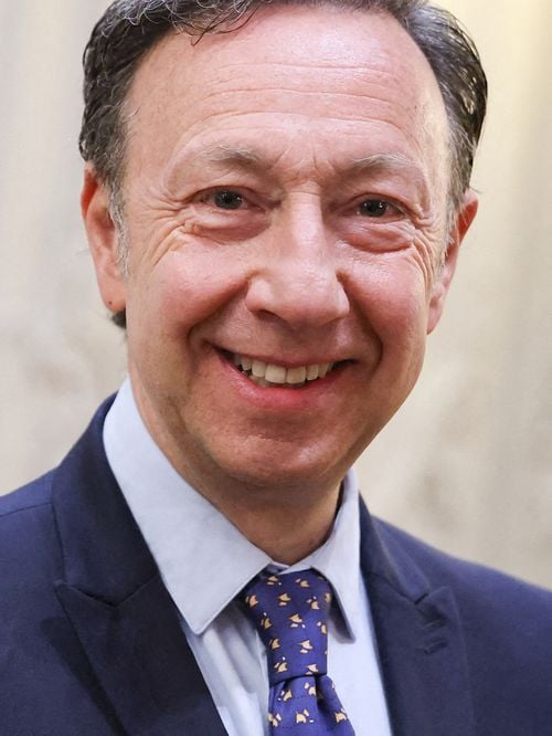 Stéphane Bern nommé pour une mission symbolique à Saint-Denis : il évoque sa rémunération pour ce rôle d'envergure
