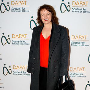 Exclusif - Anne Roumanoff lors de la soirée de remise des prix Dapat 2025 au Théâtre du Rond Point à Paris le 24 mars 2025. © Rachid Bellak / Bestimage