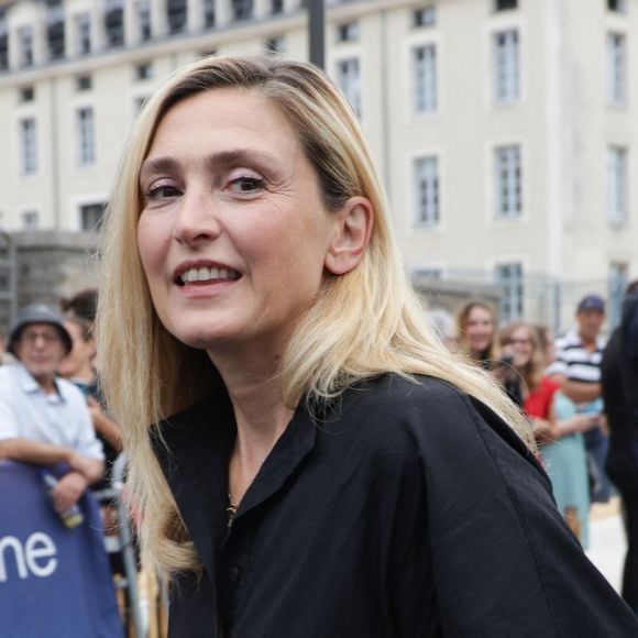 Julie Gayet - Arrivées au cinéma CGR lors de la 18ème édition du Festival du Film Francophone de Angoulême (FFA) le 27 août 2025.

© Coadic Guirec / Bestimage