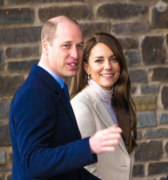 Le prince William, prince de Galles, et Catherine (Kate) Middleton, princesse de Galles, arrivent au centre de loisirs et de remise en forme Aberavon à Port Talbot, pour rencontrer les communautés locales et découvrir comment le sport et l'exercice peuvent favoriser la santé mentale et le bien-être. Le 28 février 2023. Sur place, ils ont participé à un cours de spinning.
©Backgrid USA / Bestimage