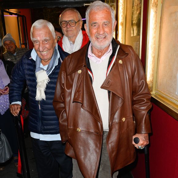 Charles Gérard, Jean-Paul Belmondo et Christian Brincourt - Louis-Michel Colla fête son 60ème anniversaire au théâtre de la Gaîté-Montparnasse à Paris le 8 novembre 2016. Louis-Michel Colla est le directeur du théâtre de la Gaîté-Montparnasse depuis 1998. © Coadic Guirec/Bestimage