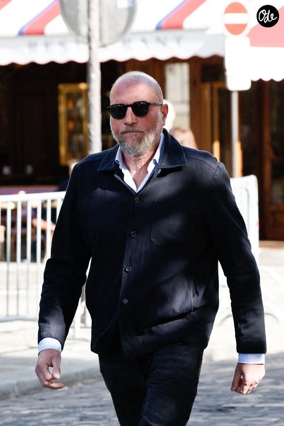 François Damiens - Arrivées aux obsèques de Nicolas Altmayer en l’Église de Saint-Germain-des-Prés à Paris le 31 aout 2026. © Dominique Jacovides-Cyril Moreau/Bestimage