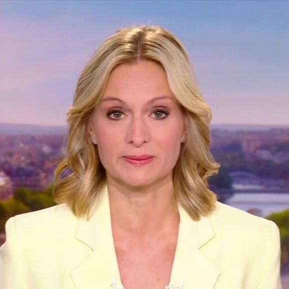 Audrey Crespo-Mara fait ses adieux au 20h en pleurs sur TF1, avec un bel hommage à son défunt mari Thierry Ardisson le dimanche 17 août 2025.