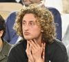 Ayant grandi sous le feu des projecteurs, Joalukas Noah, fils de l'ex-tennisman Yannick Noah et de la productrice Isabelle Camus, profite pleinement de sa jeunesse.
Joalukas Noah dans les tribunes des Internationaux de France de tennis de Roland Garros à Paris. © Moreau-Jacovides/Bestimage