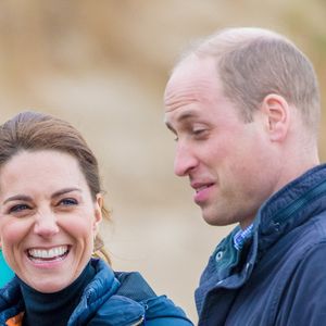 London, UNITED KINGDOM  - The Duchess of Cambridge, Kate Middleton, has provided a personal update on her treatment and recovery. She has finished chemotherapy and is now concentrating on maintaining a cancer-free lifestyle. She shared a video featuring herself, Prince William, her children Prince George, Princess Charlotte, and Prince Louis.



Pictured: Princess of Wales, Kate Middleton