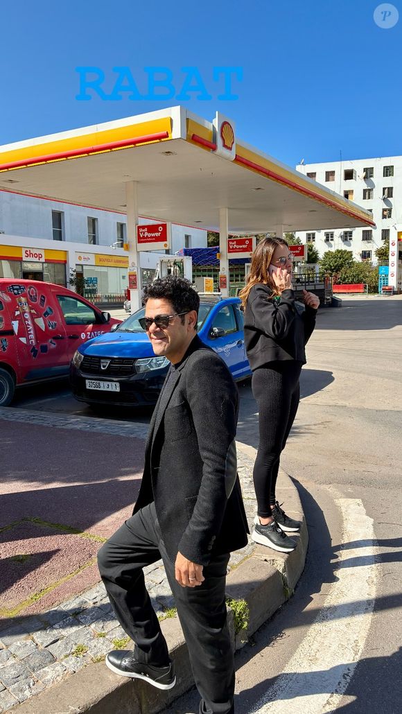 De son côté, sur ses réseaux sociaux, Mélissa Theuriau, dont le frère possède un restaurant à Paris, a partagé un cliché sur lequel elle explique la raison de son attachement à cette ville si chère à son cœur. 

Jamel Debbouze et Mélissa Theuriau se rendent à Rabat, au Maroc © Instagram