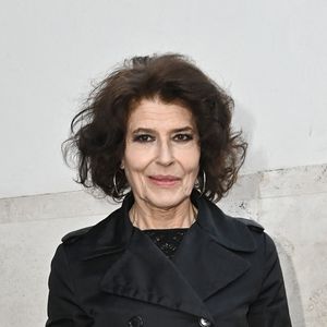 Si Fanny Ardant a prêté sa voix au documentaire "Rainier III par lui-même" diffusé sur Planète+, ce n'est pas un hasard.

Fanny Ardant lors du photocall du film "Amusia" à Rome.
SGP / BESTIMAGE
