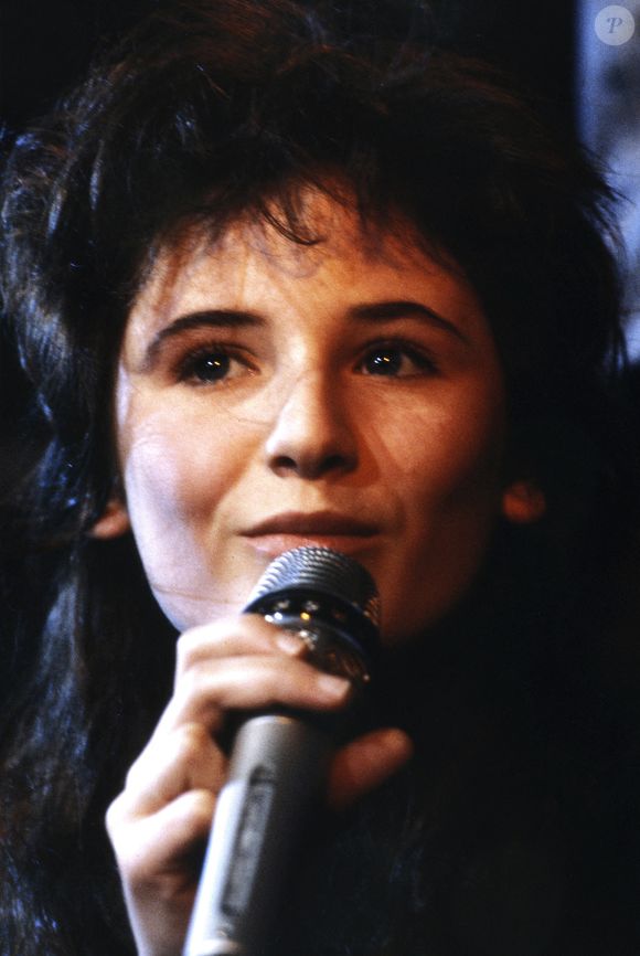 Archives - Portrait de Elsa Lunghini / Années 80/90 © Cédric Perrin / Bestimage