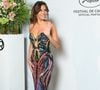 Une tenue chic et élégante qui a rivalisé avec celle portée par Eva Longoria.
Eva Longoria au dîner L'Oréal Paris en l'honneur des femmes du cinéma lors du 78ème Festival International du Film de Cannes, le 14 mai 2025.
Photo : Lionel Urman / Bestimage