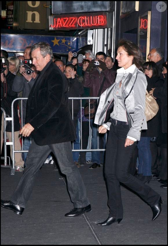 Trois ans après le début de leur idylle, Richard Attias et Cécilia Attias se sont mariés à New York.

Cécilia et Richard Attias au spectacle Mamma Mia à Broadway le 22 mars 2008. Photo : AGENCE / BESTIMAGE