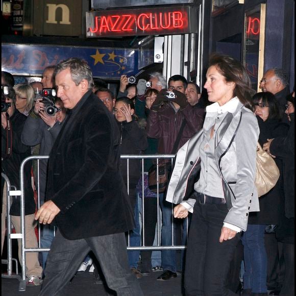 Trois ans après le début de leur idylle, Richard Attias et Cécilia Attias se sont mariés à New York.

Cécilia et Richard Attias au spectacle Mamma Mia à Broadway le 22 mars 2008. Photo : AGENCE / BESTIMAGE