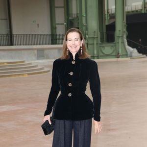 Carole Bouquet au photocall du défilé Chanel Mode Féminine Prêt-À-Porter Automne/Hiver 2025-2026 lors de la Fashion Week de Paris (PFW) au Grand Palais, à Paris, France, le 11 mars 2025. © Bertrand Rindoff/Bestimage