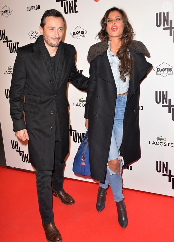 Malika Ménard et son compagnon Michaël Cohen - Avant première du film "Un + Une" de Claude Lelouch à l'UGC Normandie à Paris le 23 novembre 2015.  
Crédit : VEEREN / BESTIMAGE