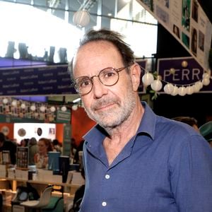 Un célèbre écrivain absent du classement des meilleures ventes

Marc  Levy - Festival du livre de Paris.
© Cedric Perrin / Bestimage