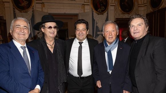 Ce célèbre chef français propose un menu à 450 € et une expérience unique dans son établissement situé à Megève