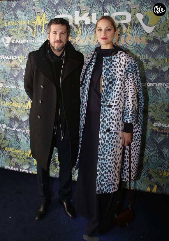 Exclusif - Guillaume Canet et sa compagne Marion Cotillard - Dîner de gala de la fondation Akuo suivi d’un concert privé de M.Chedid avec le collectif Lamomali au cabaret Lido, à Paris, France, le 17 janvier 2018. © Denis Guignebourg/Bestimage