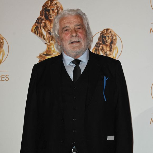 Jacques Weber, Molière d'Honneur au photocall de la 33ème cérémonie des Molières aux Folies Bergère à Paris le 30 mai 2022.

© Coadic Guirec / Bestimage