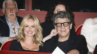 Retour aux sources pour le couple formé par Marc Lavoine et Adriana Karembeu : apparition  dans un lieu symbolique pour Omar Harfouch