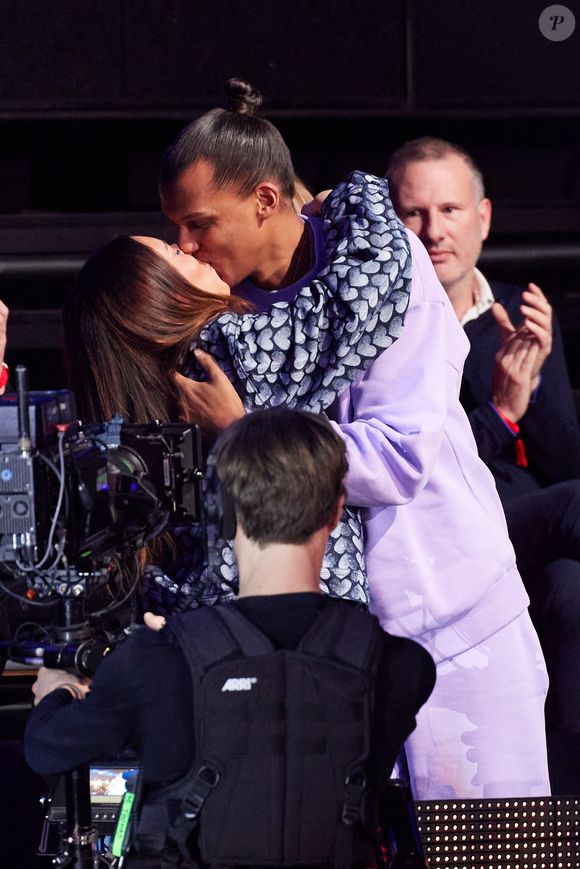 Exclusif - Stromae avec sa femme Coralie Barbier en backstage de la 38ème cérémonie des Victoires de la musique à la Seine musicale de Boulogne-Billancourt, France, le 10 février 2023. © Moreau-Veren/Bestimage