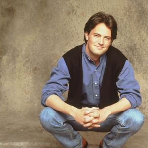 Dès le 5 juin prochain, la maison Heritage Auctions mettra aux enchères près de 130 objets ayant appartenu à l’acteur disparu en 2023 à l’âge de 54 ans.  Les admirateurs de Matthew Perry auront bientôt l’occasion de posséder un souvenir très personnel de l’inoubliable interprète de Chandler Bing pendant 10 saisons.

Archives - Matthew Perry retrouvé mort dans son jacuzzi à son domicile de Los Angeles, à l'âge de 54 ans, le 28 octobre 2023.
© MPP / Bestimage