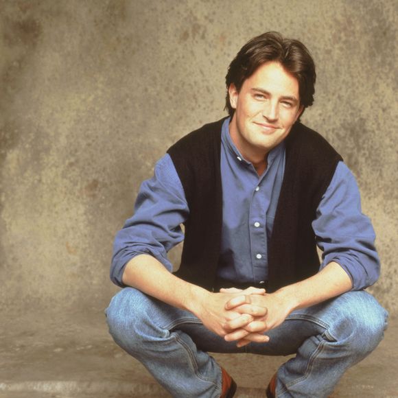 Dès le 5 juin prochain, la maison Heritage Auctions mettra aux enchères près de 130 objets ayant appartenu à l’acteur disparu en 2023 à l’âge de 54 ans.  Les admirateurs de Matthew Perry auront bientôt l’occasion de posséder un souvenir très personnel de l’inoubliable interprète de Chandler Bing pendant 10 saisons.

Archives - Matthew Perry retrouvé mort dans son jacuzzi à son domicile de Los Angeles, à l'âge de 54 ans, le 28 octobre 2023.
© MPP / Bestimage
