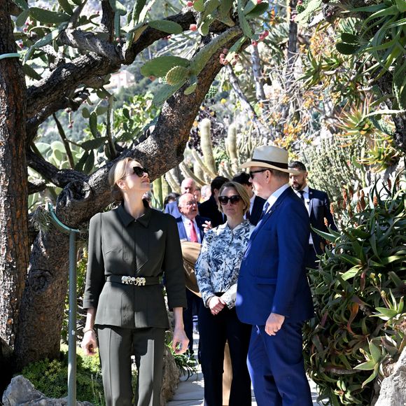 Le prince Albert II de Monaco, sa femme la princesse Charlene et la princesse Caroline de Hanovre ont pu découvrir les travaux d'aménagements réalisés pendant 5 ans au jardin exotique de Monaco avant son ouverture au public le 30 mars.© Bruno Bebert / Bestimage