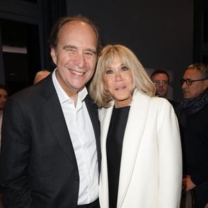 Exclusif - Xavier Niel et Brigitte Macron - 6ème remise du prix "Fonds de dotation Line Renaud-Loulou Gasté" pour la recherche médicale à la Maison de la Recherche à Paris le 25 novembre 2024. 
© Coadic Guirec/Bestimage