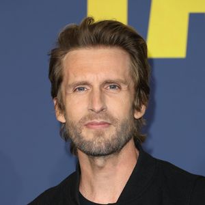 Babysitting est diffusé ce vendredi soir sur M6.

Philippe Lacheau - Photocall du film "Fall Guy" au cinema UGC Normandie à Paris. © Coadic Guirec/Bestimage