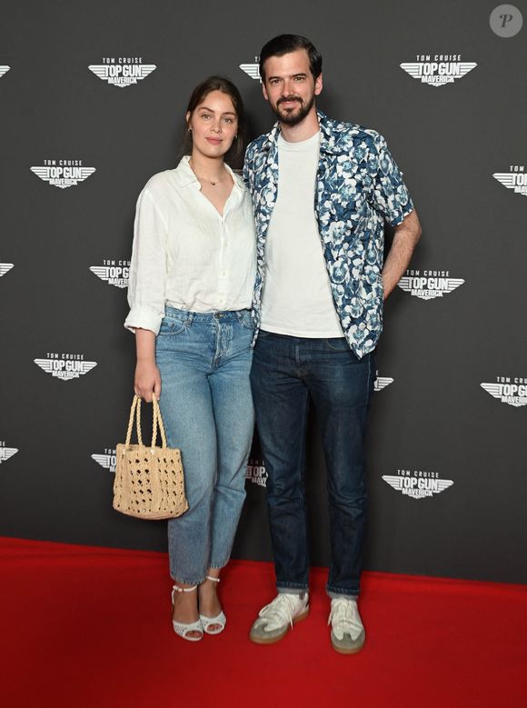 Un cas de figure inédit que l'imitateur a mis en avant. 

Marie-Ange Casta et son mari Marc-Antoine Le Bret - Avant-première du film "Top Gun Maverick" à l'UGC Normandie à Paris le 19 mai 2022. © Coadic Guirec/Bestimage