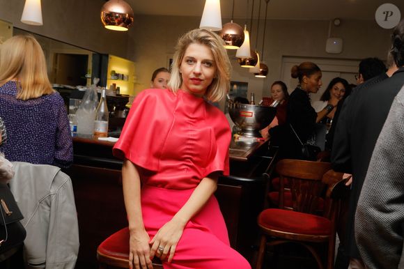 Depuis, la chanteuse vit un quotidien plus tranquille, elle qui est devenue maman d'un petit Léon, avec un homme qui souhaite rester discret.
Amandine Bourgeois à la première de "Résurrection" à la SACD (Société des Auteurs et Compositeurs Dramatiques) à Paris, le 25 octobre 2018.
© CVS/Bestimage