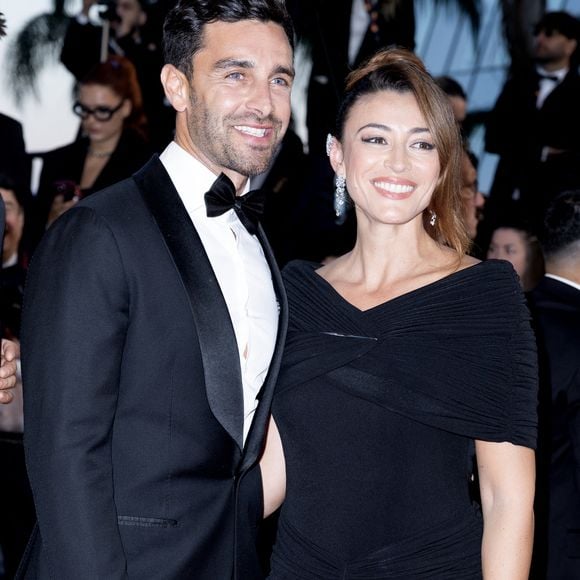 Devenue maman jeune après son élection à Miss France, elle a finalement décidé de reprendre ses études en alternance.

Rachel Legrain-Trapani et son mari Valentin Léonard - Montée des marches du film « L’abandon » lors du 79ème Festival International du Film de Cannes, le 13 mai 2026. © Olivier Borde / Bestimage
