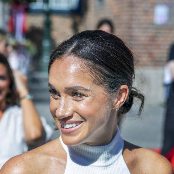 La femme du prince Harry a lancé une pique à Kate Middleton. 

Meghan Markle, la duchesse de Sussex, arrive à l'hôtel de ville de Düsseldorf pour marquer un an avant les Invictus Games Düsseldorf 2023. Photo par PPE/Nieboer/ddp images/ABACAPRESS.COM