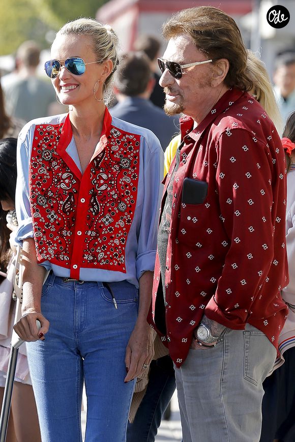 Johnny Hallyday avec sa femme Laeticia, leurs filles Jade et Joy, Marie Poniatowski avec son mari Pierre Rambaldi et leur fille Tess, à Santa Monica, le 1er avril 2017.Agence / Bestimage