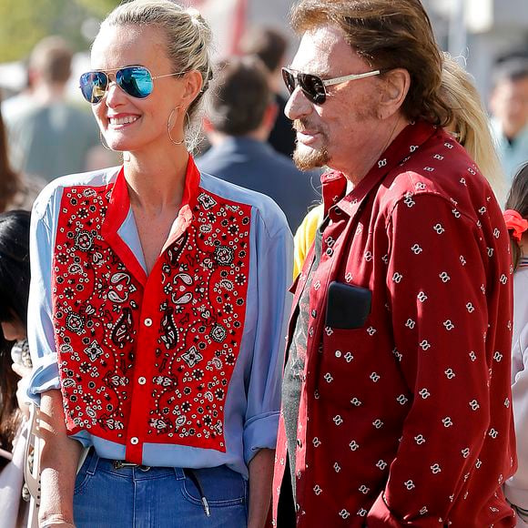 Johnny Hallyday avec sa femme Laeticia, leurs filles Jade et Joy, Marie Poniatowski avec son mari Pierre Rambaldi et leur fille Tess, à Santa Monica, le 1er avril 2017.Agence / Bestimage