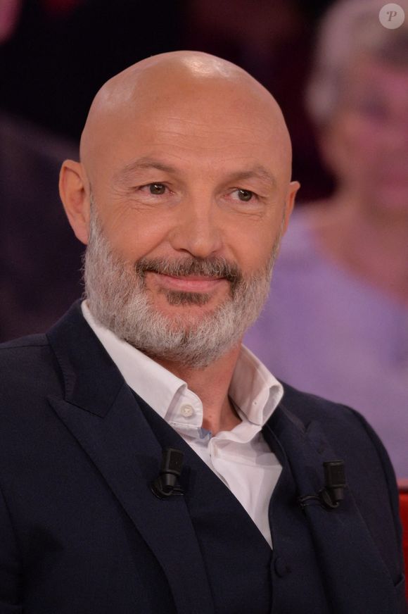 Leurs témoignages sont appuyés par d’autres membres de l’équipe, dont Frank Lebœuf.

Franck Leboeuf lors de l'enregistrement de l'émission Vivement Dimanche le 14 mars 2017 à Paris, France. Photo par Max Colin/ABACAPRESS.COM