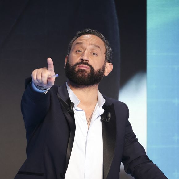 Exclusif - Cyril Hanouna, sur le plateau de l’émission « TPMP » présentée par C.Hanouna et diffusée en direct sur C8, Paris, France, le 11 février 2025. © Jack Tribeca / Bestimage