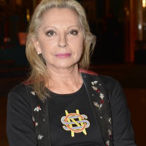 Véronique Sanson (l’imprimé de son tee-shirt représente le logo du groupe "Crosby, Stills & Nash" de son ex-mari Stephen Stills avec qui elle a eu son fils Christopher) - Cérémonie de remise des Grands Prix Sacem 2015 aux Folies Bergères à Paris le 30 novembre 2015. © Veeren / Bestimage