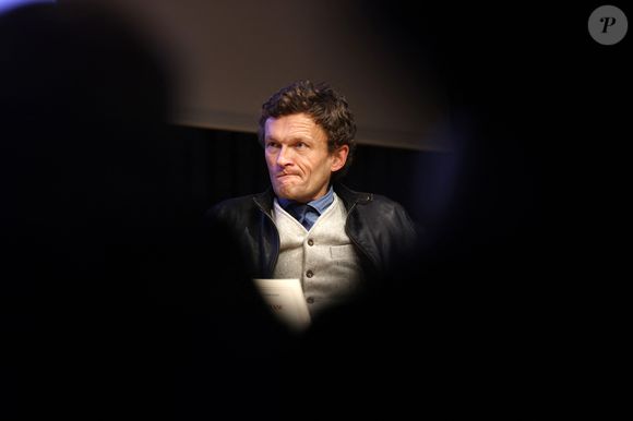 Exclusif - Sylvain Tesson présente son livre "Blanc" (Ed. Gallimard) au centre de conférence "Station Ausone-Mollat" à Bordeaux, le 15 décembre 2022. ©Jean-Marc Lhomer / Bestimage