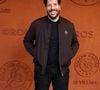 Dans ce long-métrage, il incarne un ouvrier de fête foraine qui devient combattant de MMA.

Redouane Bougheraba lors du photocall au village à l'occasion des Internationaux de France de tennis de Roland-Garros 2026 à Paris, le 31 mai 2026.

© Jacovides / Bestimage