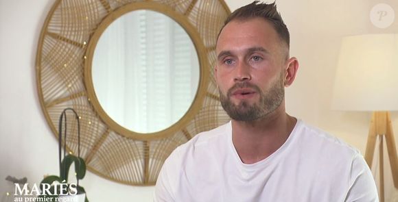 Il s'agit de Maximilien, vu en 2023 dans l'émission de M6.

Maximilien de "Mariés au premier regard" lors de l'épisode du 5 juin 2023